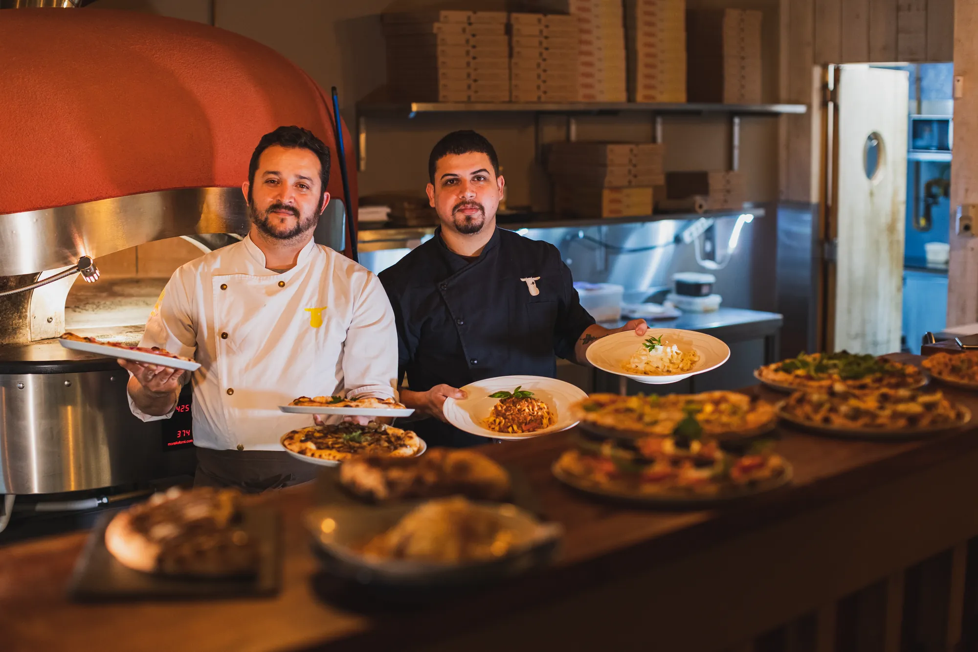 Chef Marcelo e equipa na cozinha